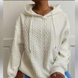 Shein oversized textured ivory kangaroo pocket sweatshirt size large